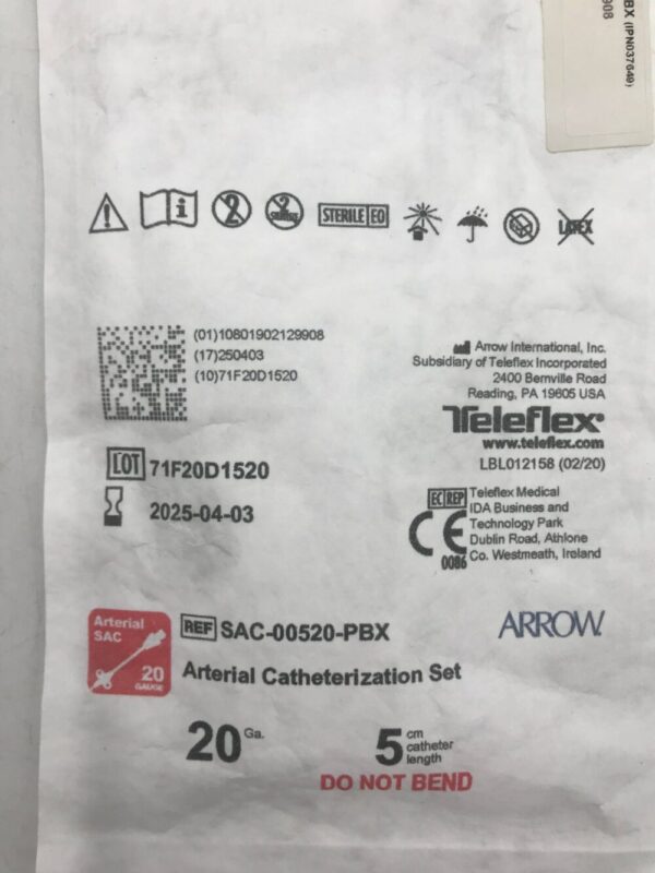 Arrow SAC-00520-PBX Arterial Catheterization Set 20Ga 5cm