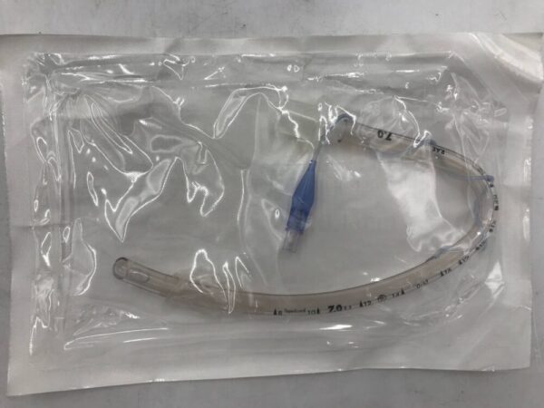 Covidien 76270 Shiley Oral RAE Tracheal Tube with TaperGuard Cuff Murphy Eye 7.0mm I.D.
