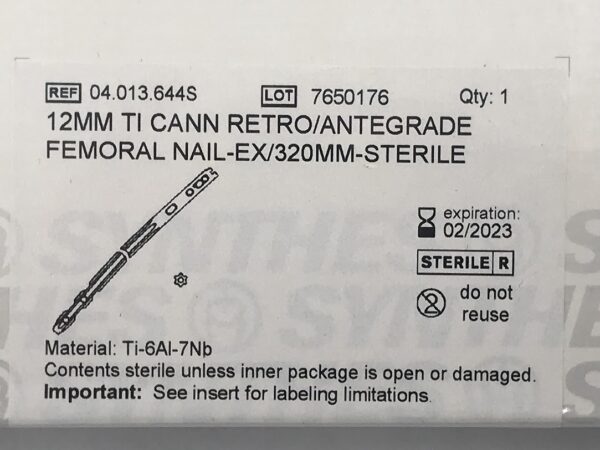 SYNTHES 04.013.644S Ti Cann Rerto/Antegrade Femoral Nail 12mm x 320mm (X)