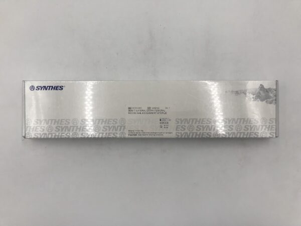 SYNTHES 04.003.244S Ti Lateral Entry Femoral Recon Nail-Ex RT 9mm x 320mm