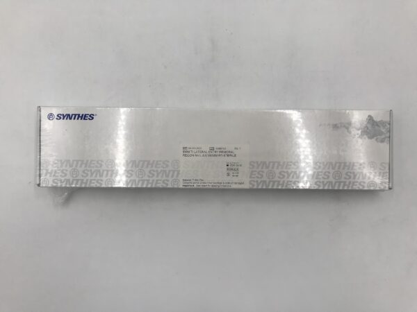 SYNTHES 04.003.252S Ti Lateral Entry Femoral Recon Nail-Ex RT 9mm x 360mm