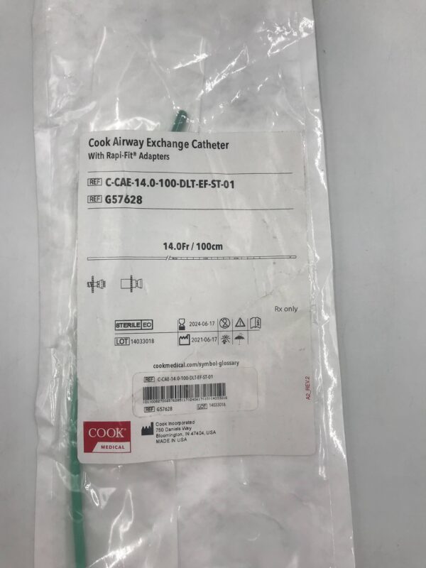 COOK G57628 Airway Exchange Catheter w/ Rapi-Fit Adapter 14F / 100cm (X)