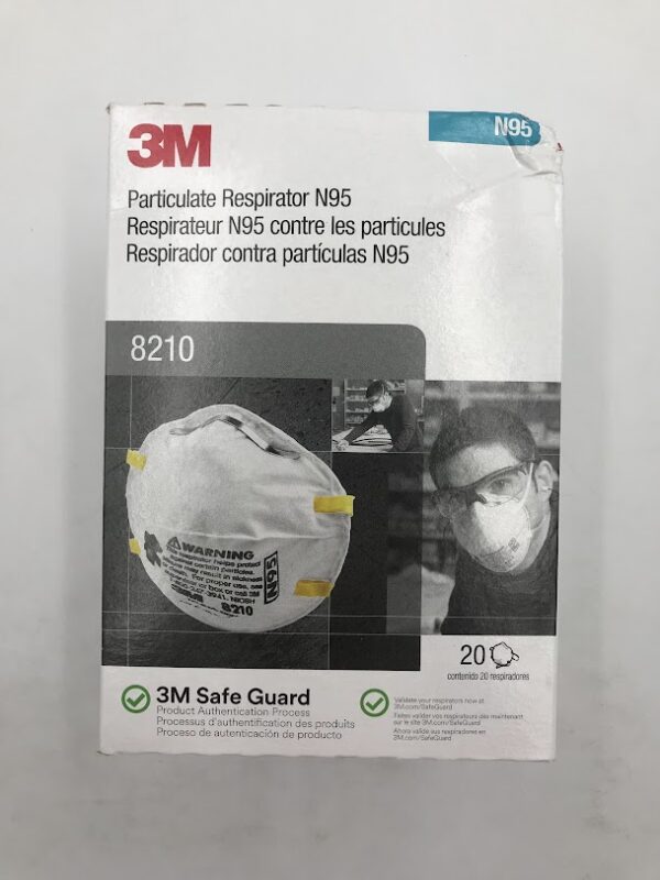 3M N95 8210 Particulate Respirator w/Adjustable Noseclip w/Soft Nosefoam (20/Box) 
