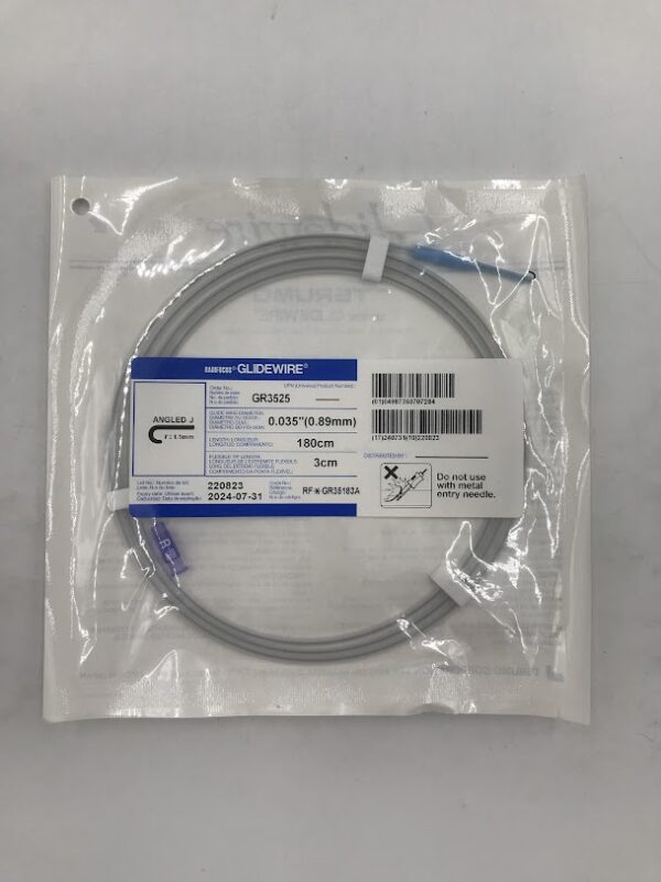 TERUMO GR3525 Radifoucs Glidewire Angled J 3cm x 180cm (X)