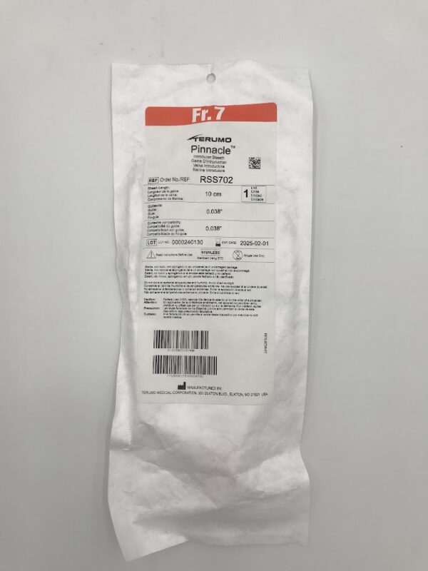 TERUMO RSS702 Pinnacle Introducer sheath, Sheath Length 10cm, Guidewire 0.038" (X)