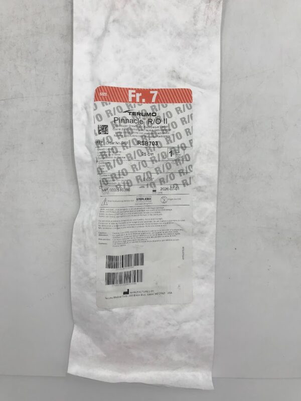 TERUMO RSB703 Terumo Pinnacle R/O II Introducer Sheath w/ Radiopaque Marker Fr.7 x 25cm x 0.038in