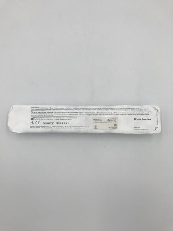 SMITH&NEPHEW 7205341 Dyonics Arthroscopic Surgery Blade 4.5mm Full Radius, 180mm Long