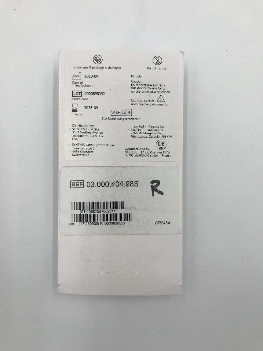 SYNTHES 03.000.404.98S Saw Right 17.8 x 15.2 x 4.0 x 0.6mm (X)