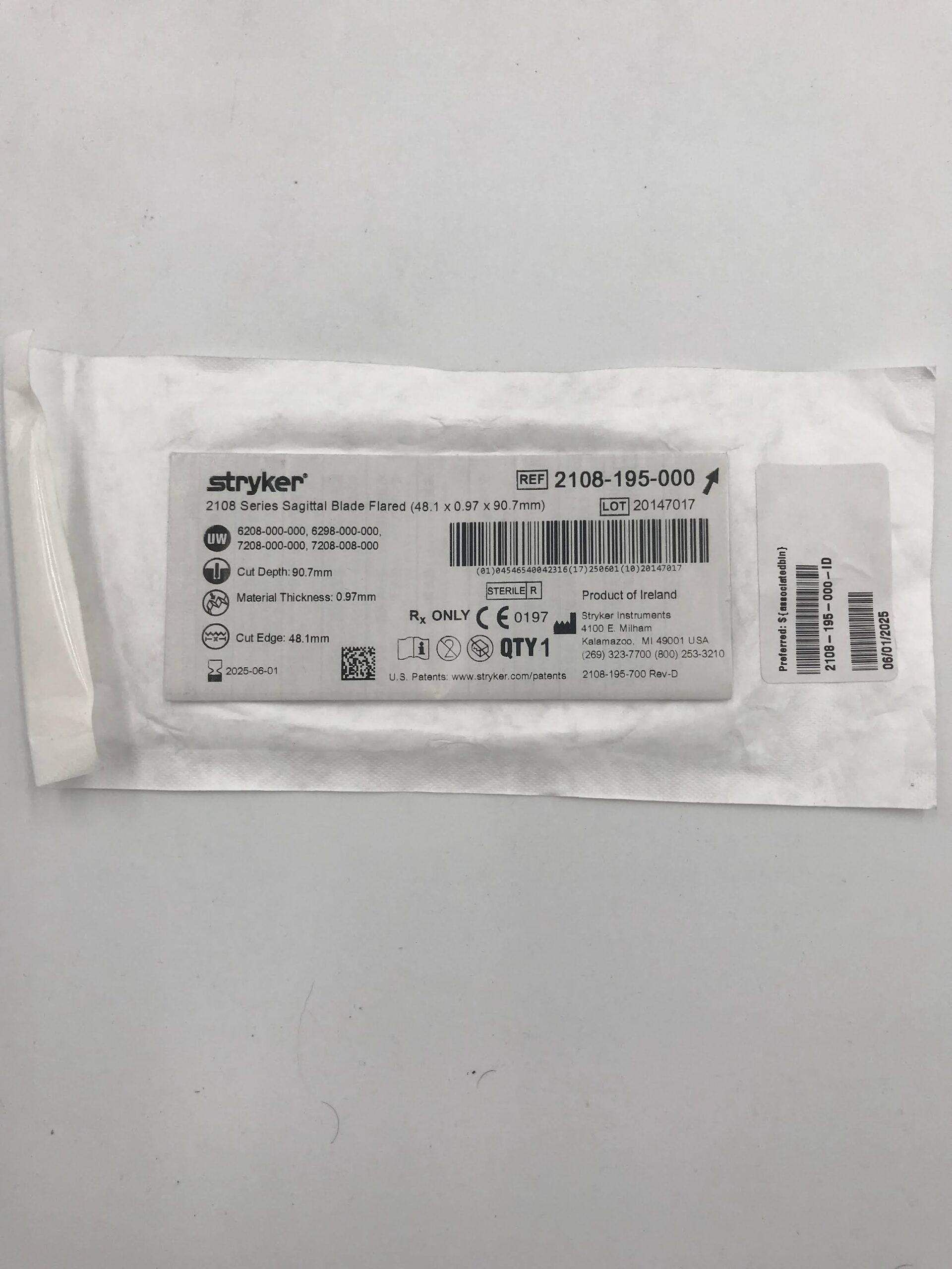 STRYKER INSTRUMENTS 2108-195-000 2108 SERIES SAGITTAL BLADE FLARED (48.1 X 0.97 X 90.7MM) (X)