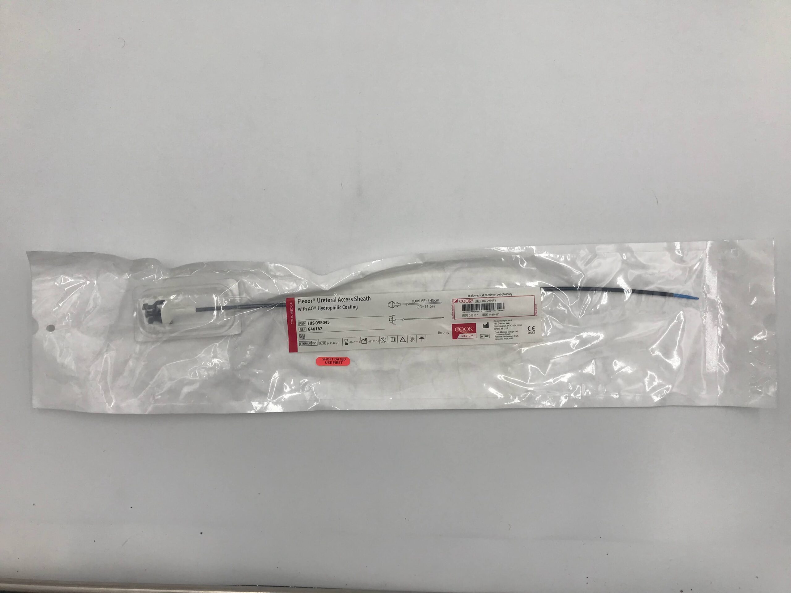 COOK G46167 FLEXOR URETERAL ACCESS SHEATH W/AQ HYDROPHILIC COATING ID=9.5FR/45CM, OD=11FR (X)