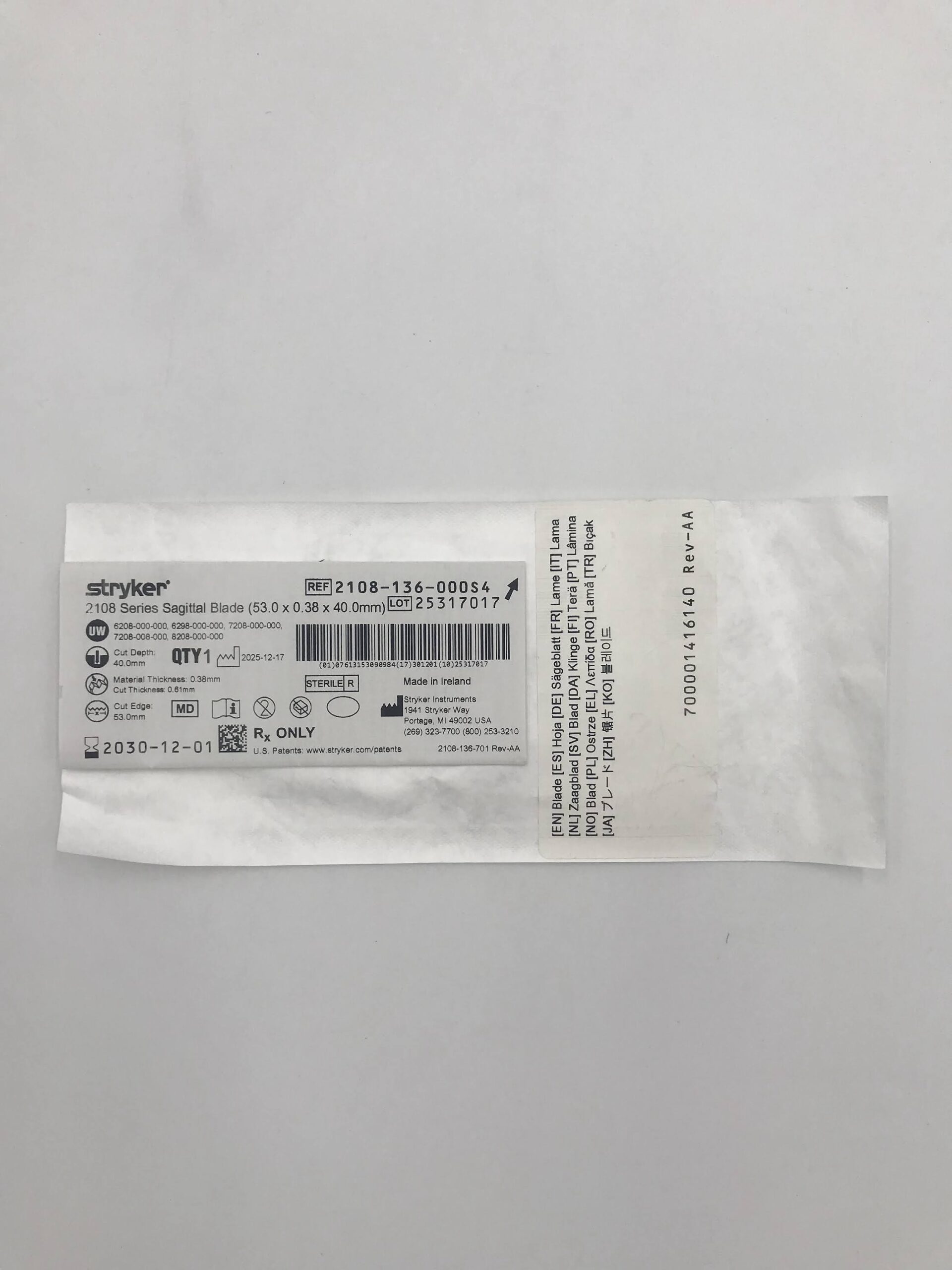 STRYKER INSTRUMENTS 2108-136-000S4 2108 SERIES SAGITTAL BLADE STERNUM REVISION (53.0 X 0.38 X 40.0MM) (ID)